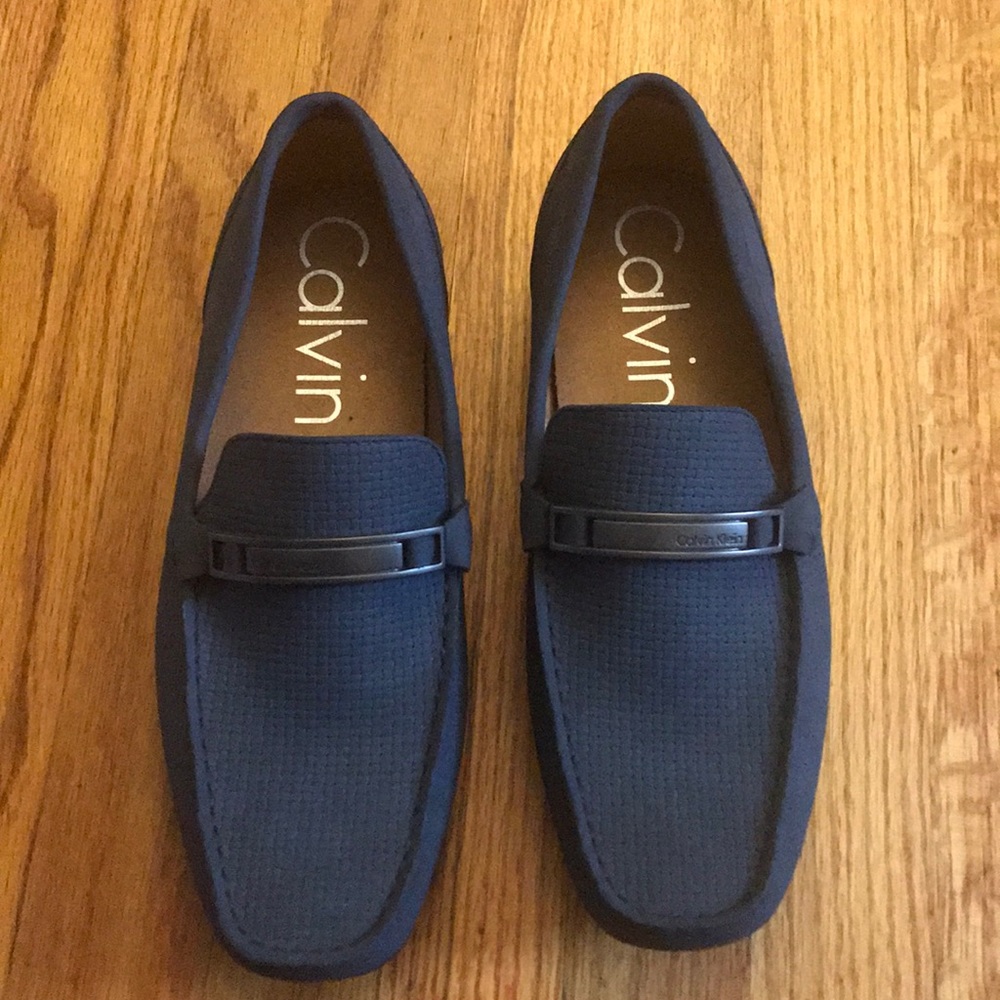 Dress shoes